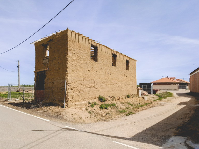 coanda passivhaus - proyectos - rehabilitacion vivienda adobe - palencia (1)